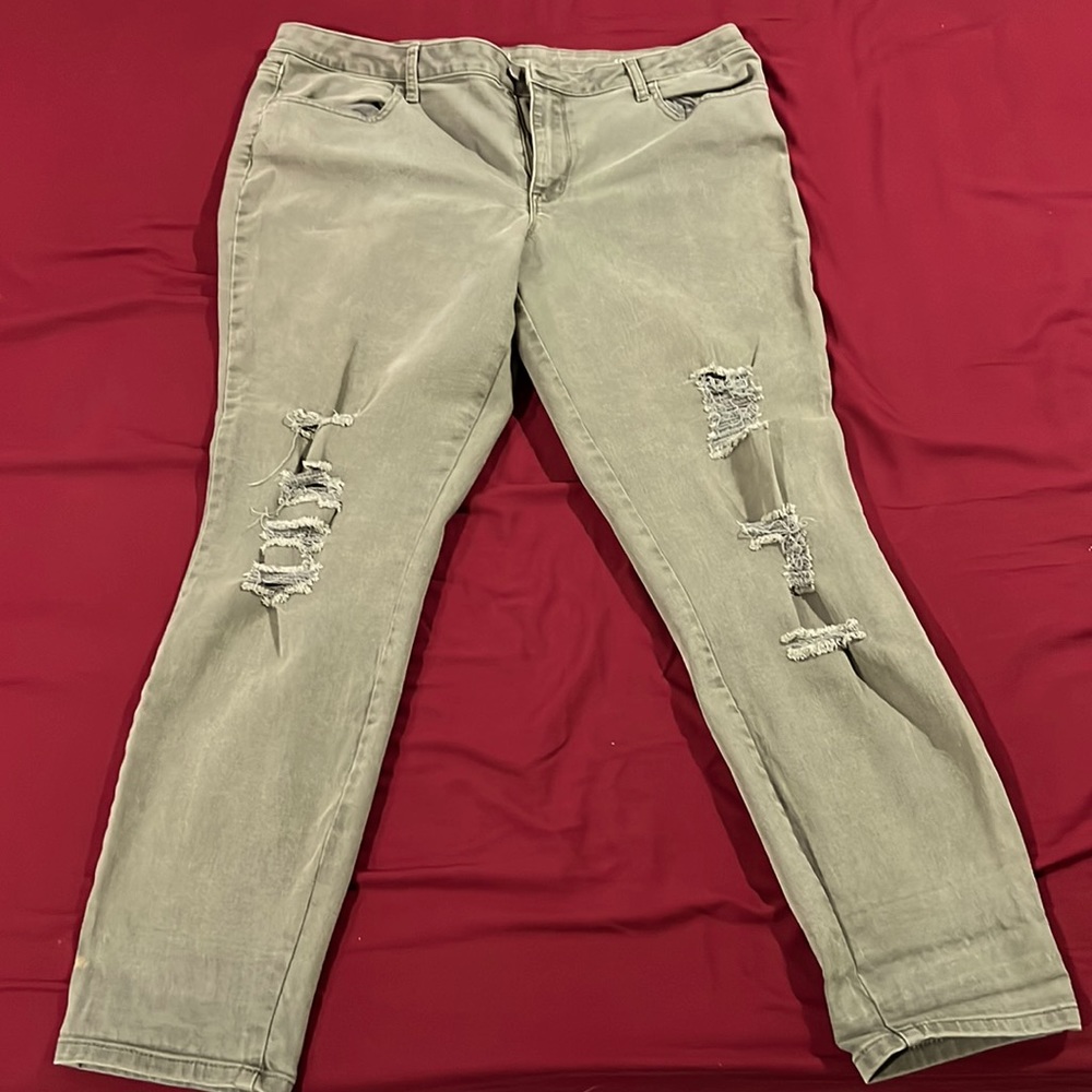 Size 16 a.n.a - olive colored jeans